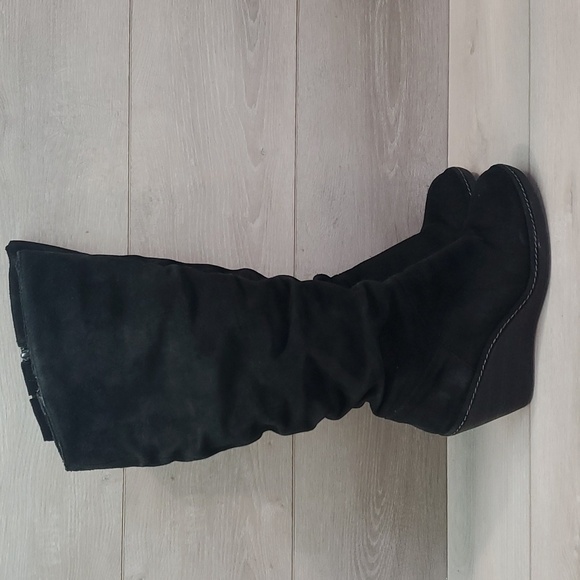 Sofft Womens Calida  Leather Tall Leather Riding Wedge shoes sz 9M - Picture 2 of 11